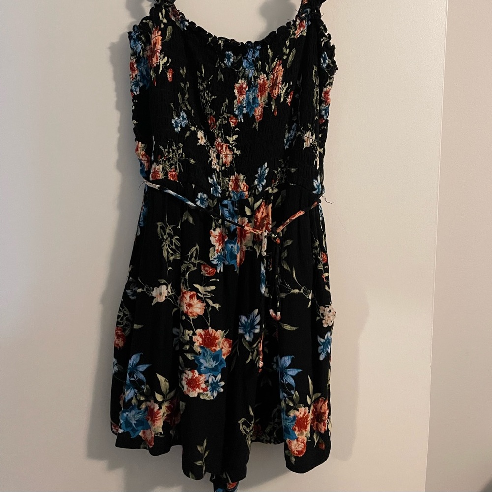 Black flowered stretchy romper